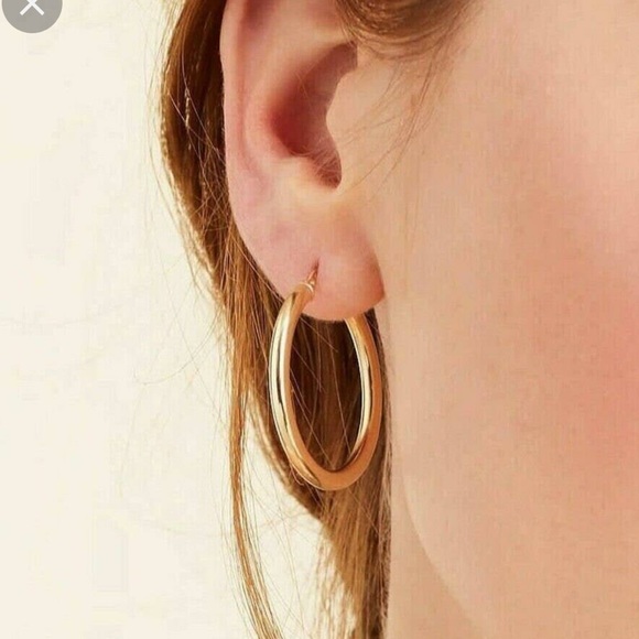 10K Resin Round Hoop Earrings - Picture 12 of 13